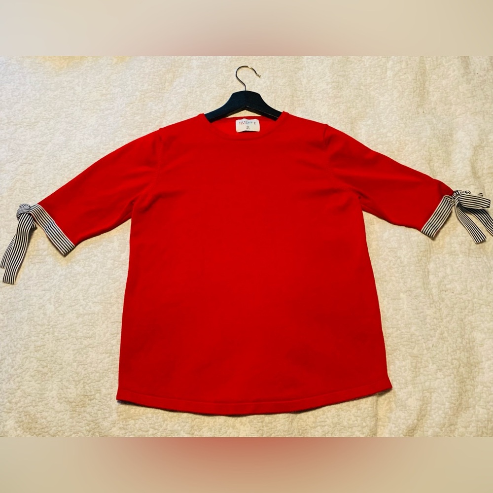 Red Women's Top with feminine bows